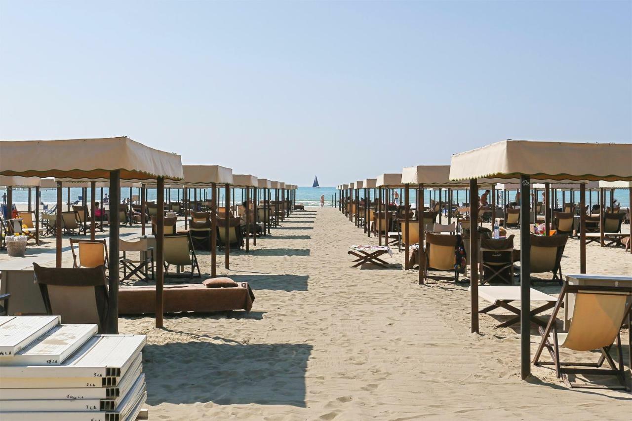 Soleado Beach House Pietrasanta Eksteriør billede